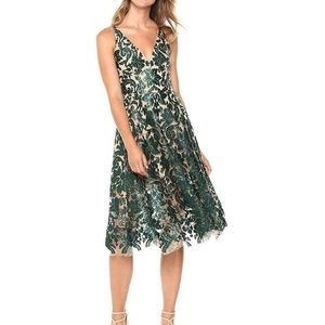 Dress the population XL green lace dress